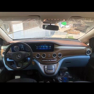Upgrade bord Mercedes Benz Vito, 2 ecran, specificatii