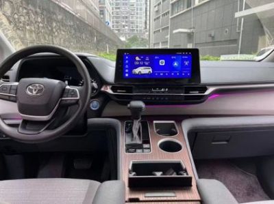 Navigație Toyota Sienna 2020-24, 12.3 inci, 360, bluetooth, 8GB ram, 128GB stocare